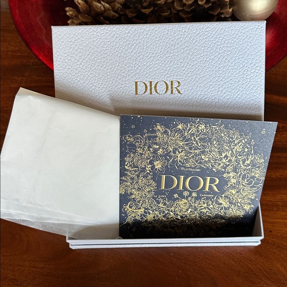 New Dior long wallet size gift box, Dior tissue paper and limited edition card - Picture 3 of 14
